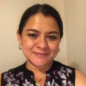 Meet your Posher, Eva